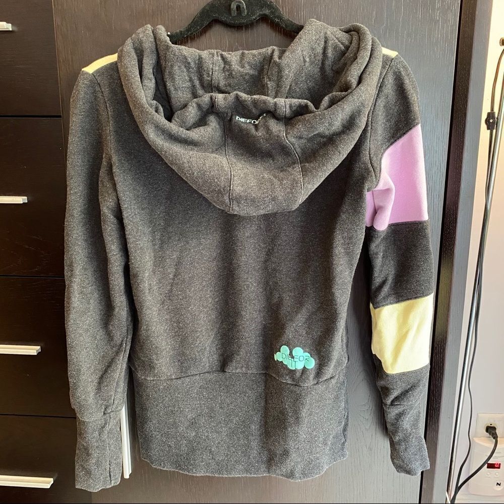 Colorblock pullover hoodie - Picture 2 of 5